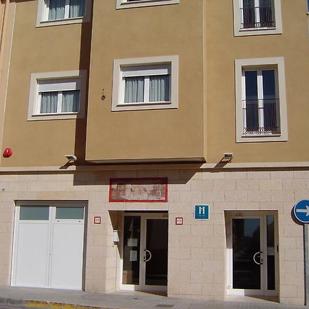 Hostal El Estudio Альманса Экстерьер фото