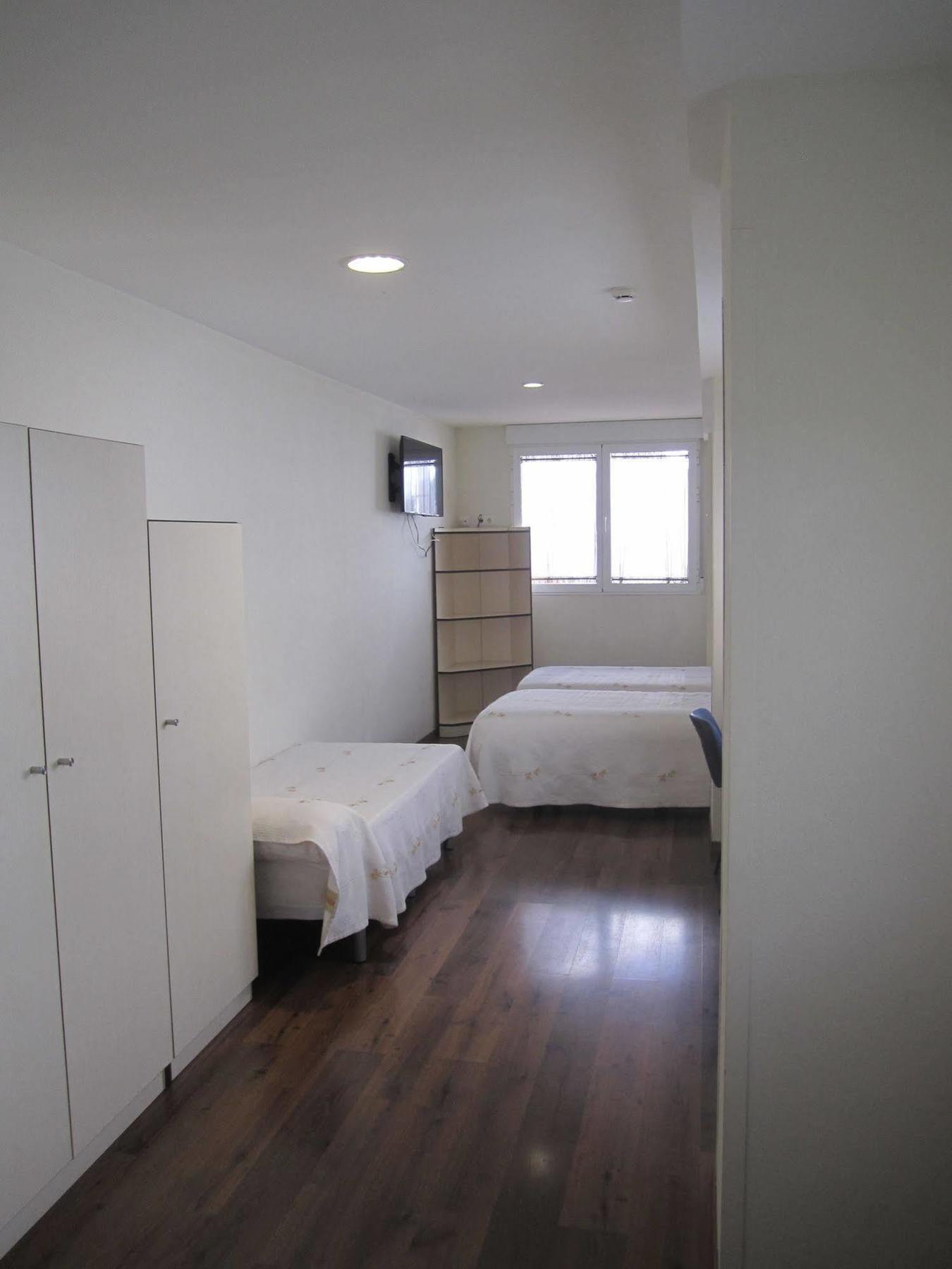 Hostal El Estudio Альманса Экстерьер фото